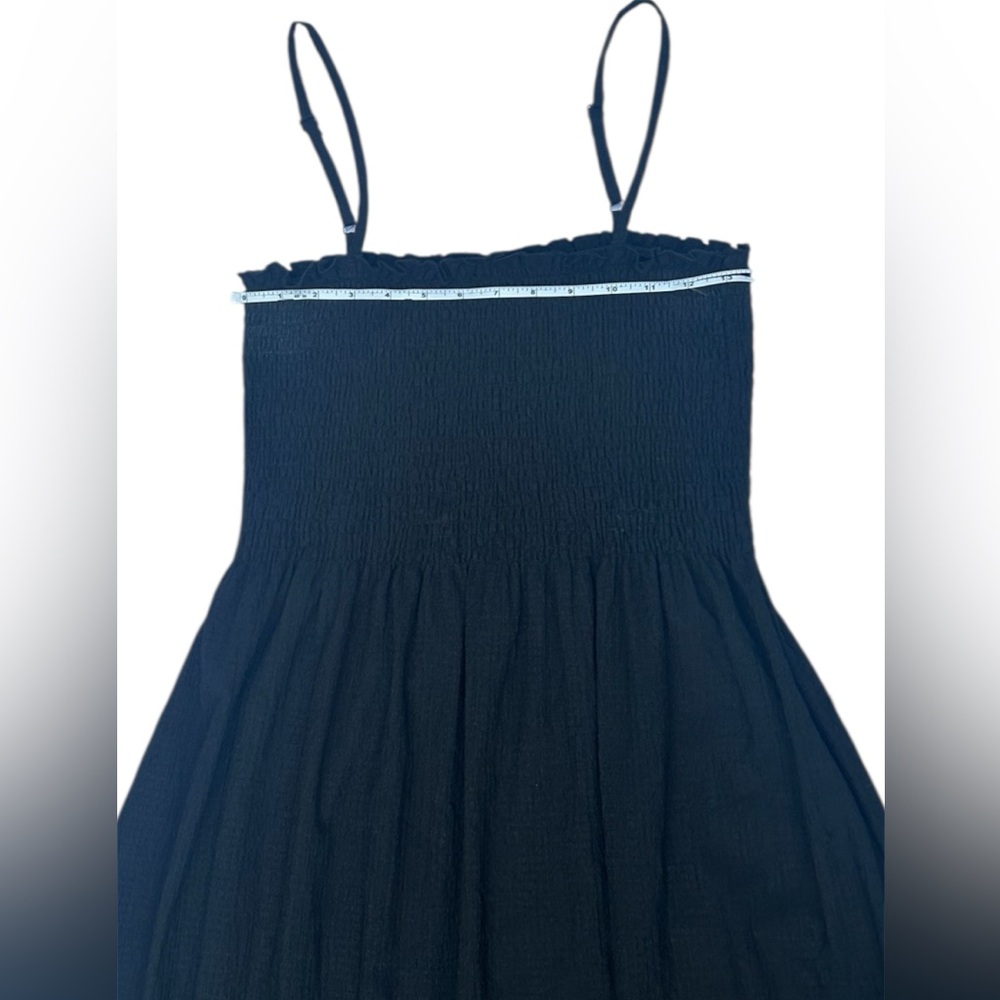 H&M Women’s Sleeveless Adjustable Shoulder Straps Smocked Black Midi Dress - Picture 5 of 8